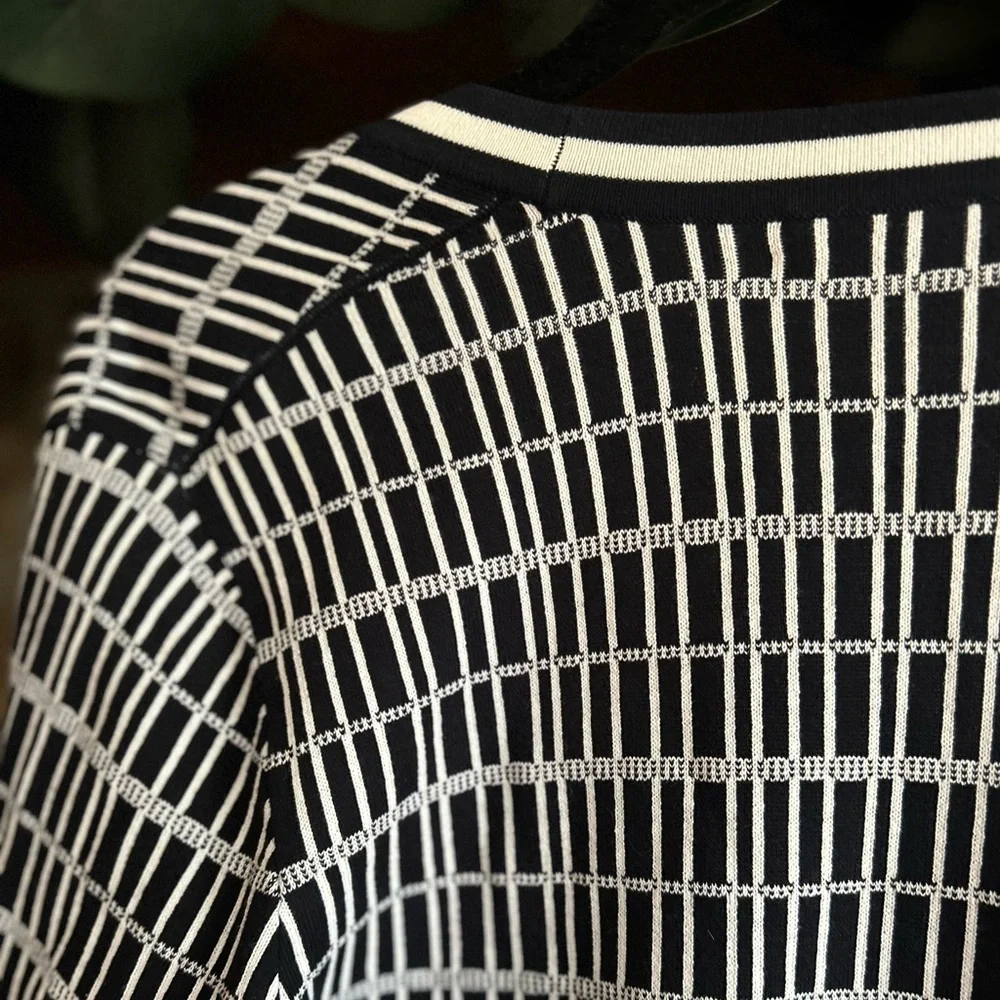 Brooks brothers size medium coastal grandma sweater - Picture 12 of 13